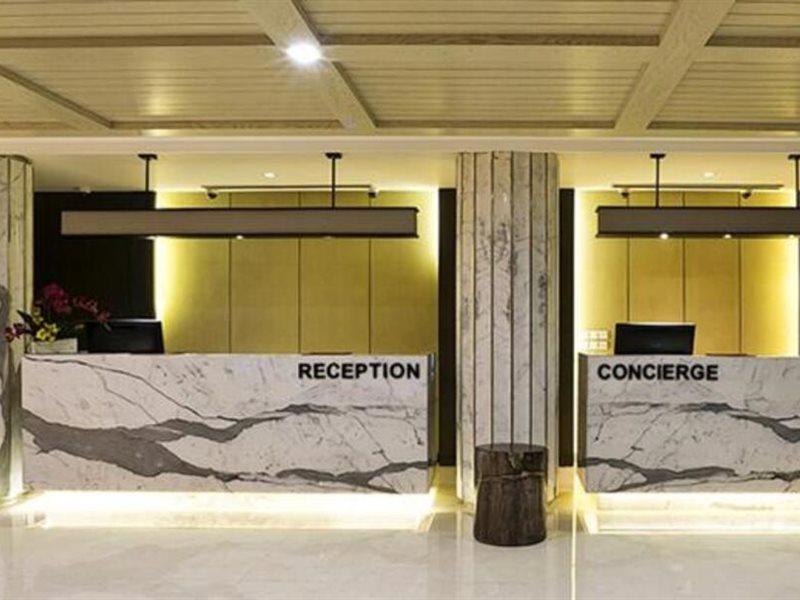 Bumi Segah Hotel Tanjung Redep Esterno foto