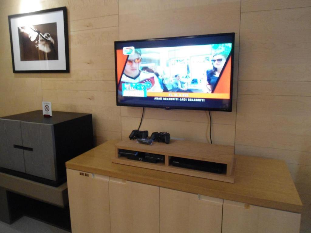 Bumi Segah Hotel Tanjung Redep Esterno foto